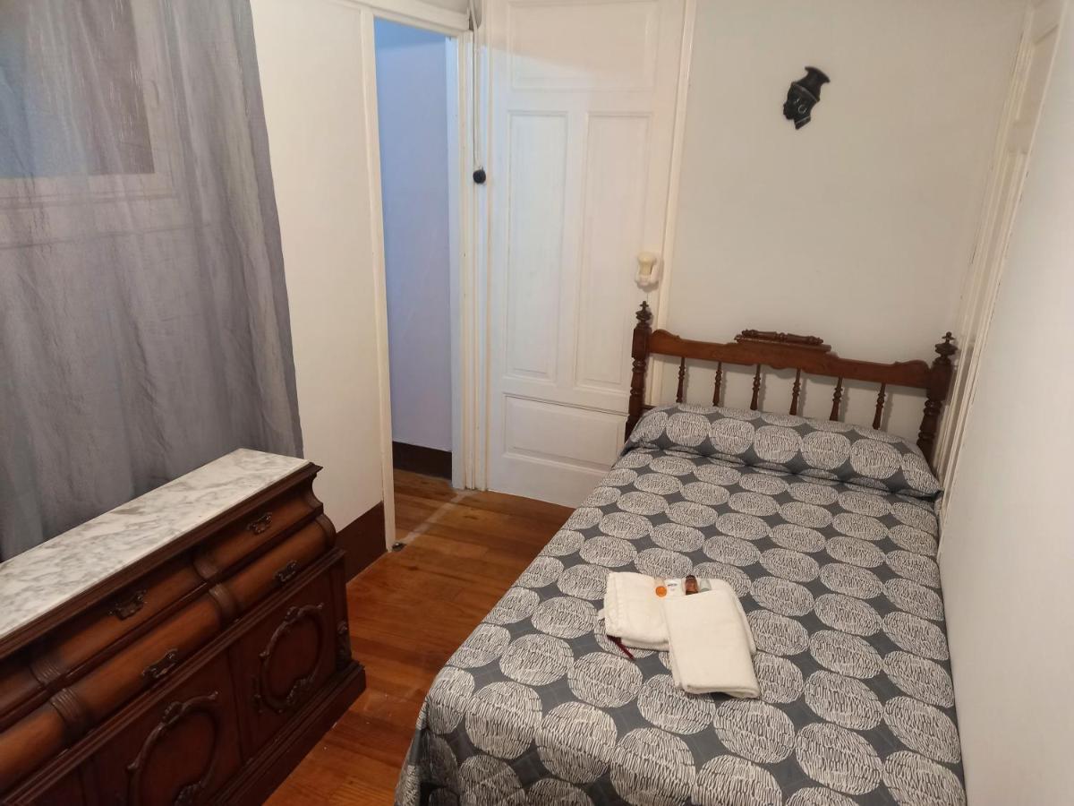 El Bordon De La Casa Batallon Sarria Eksteriør bilde