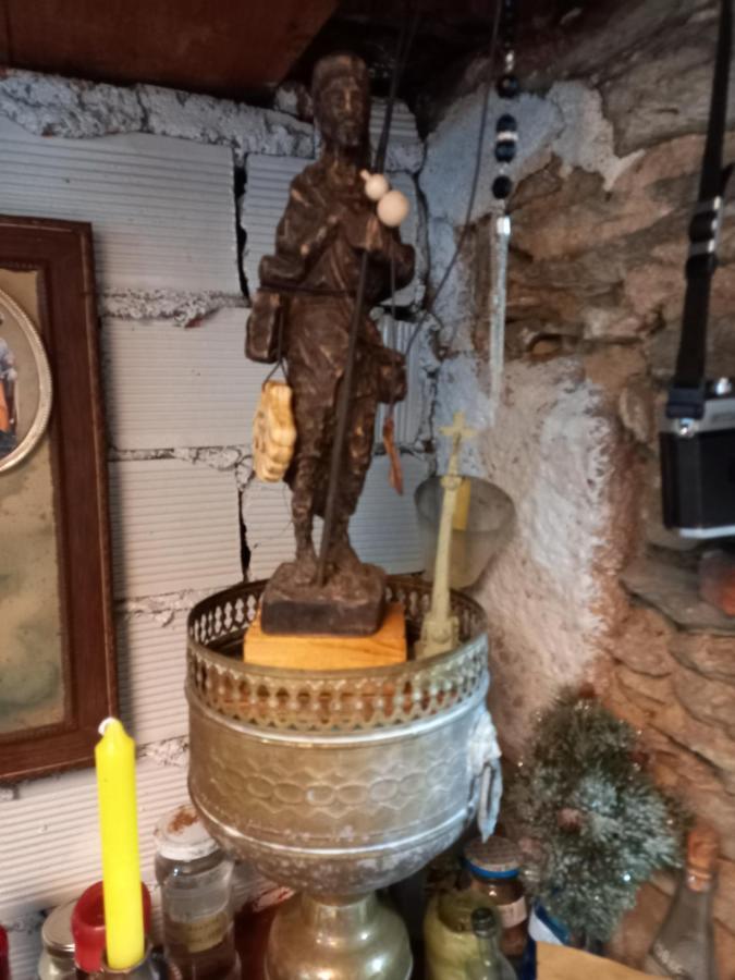 El Bordon De La Casa Batallon Sarria Eksteriør bilde